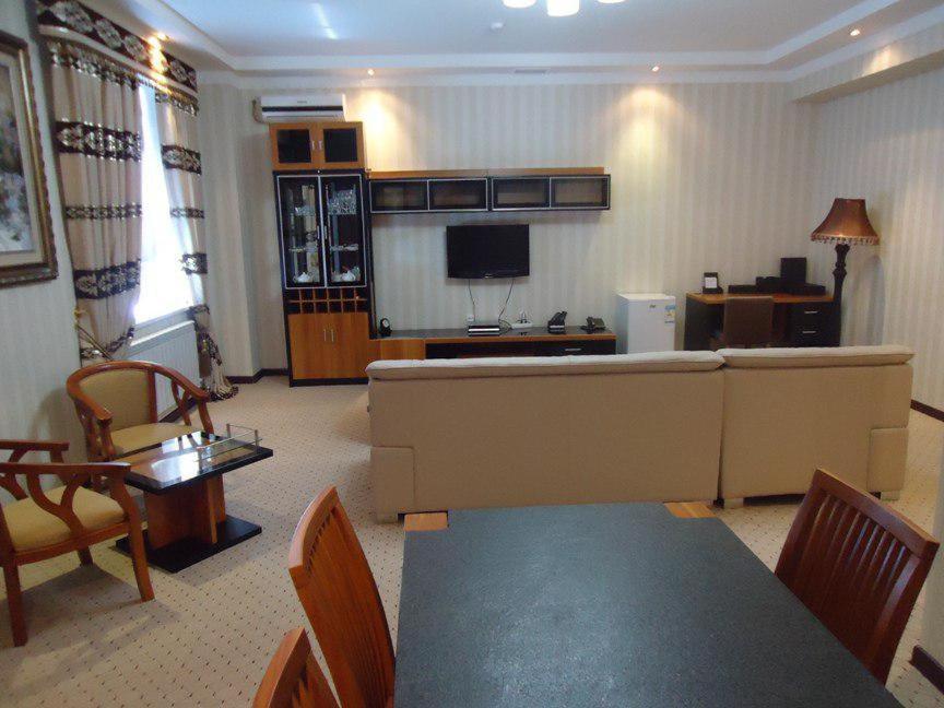 Zarafshan Grand Hotel Fiez Malik Exterior photo